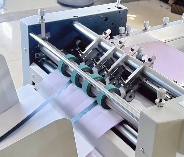 Automatic High Speed Slitting  - Die Cutting Machine 리뷰 및 가격