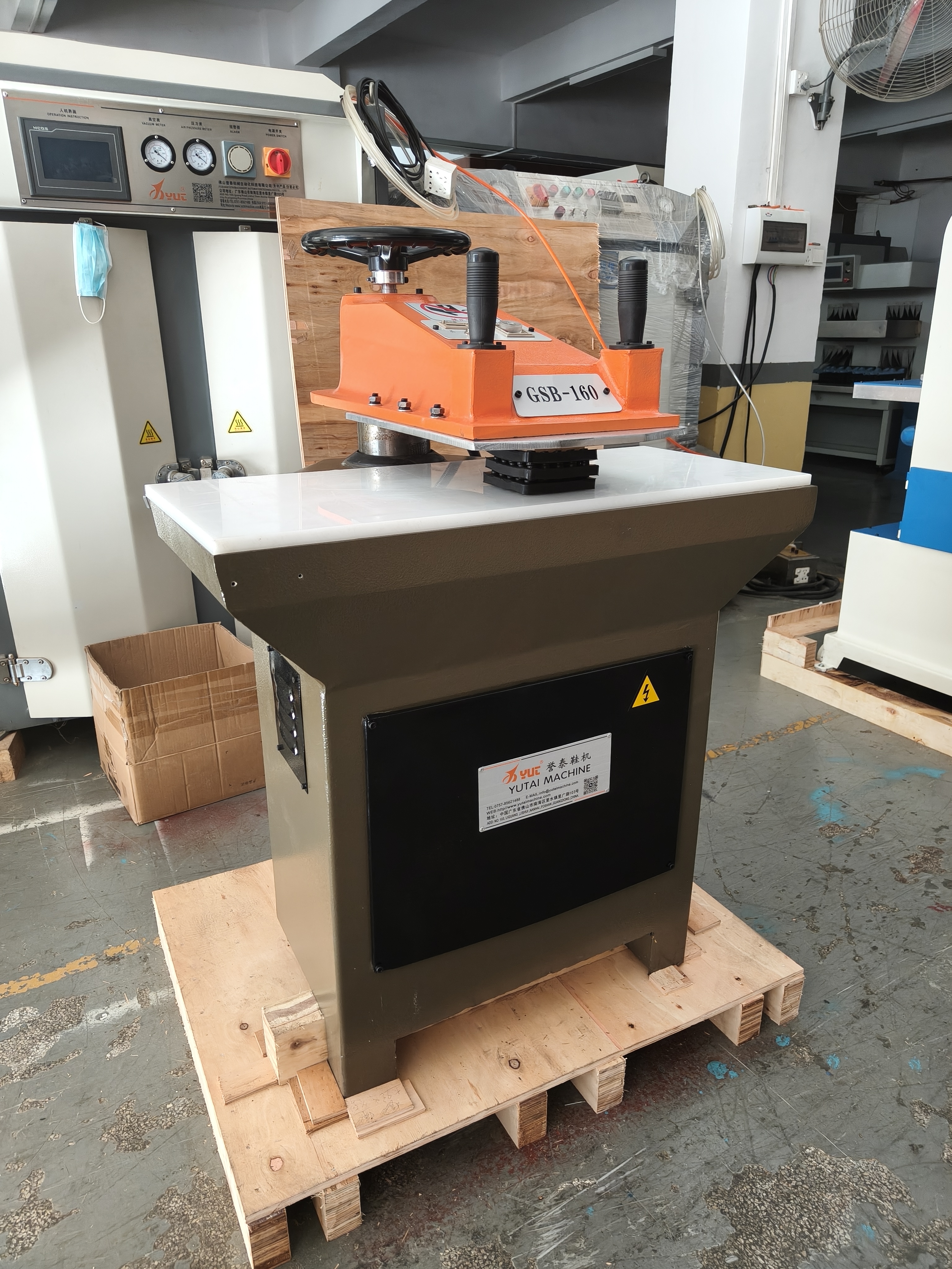YT-12 Tons Hydraulic Swing Arm - Die Cutting Machine 리뷰 및 가격
